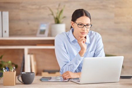 Business woman thinking what is a listserve group